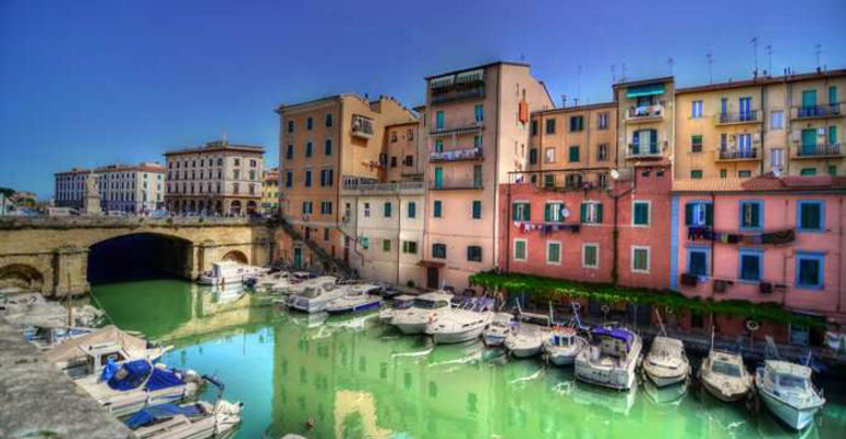 Piazza del Voltone_Livorno